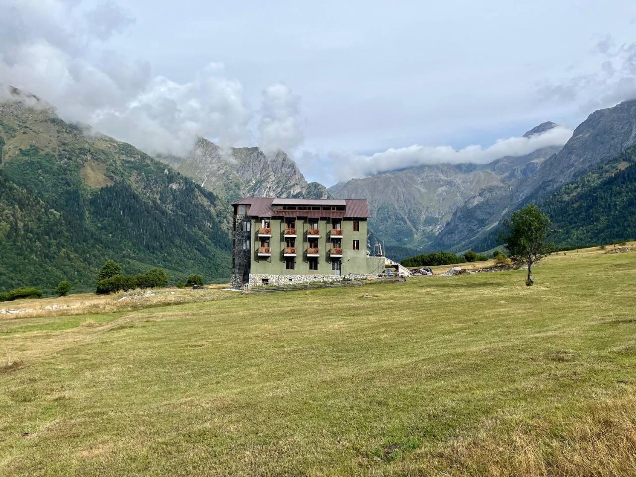 Hotel Lamala Mazeri Buitenkant foto