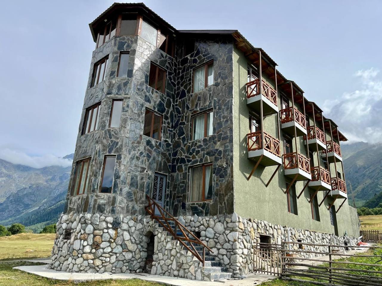 Hotel Lamala Mazeri Buitenkant foto